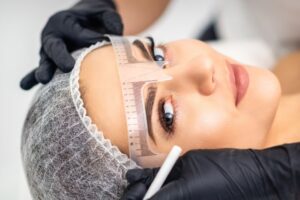 Nano Brows vs Microblading